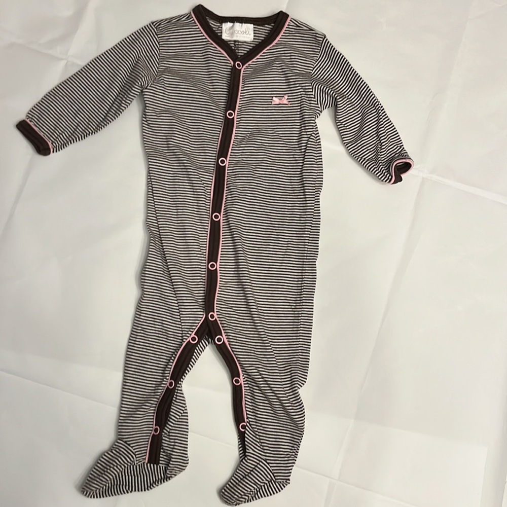 Coccoli baby onesie size 9 months